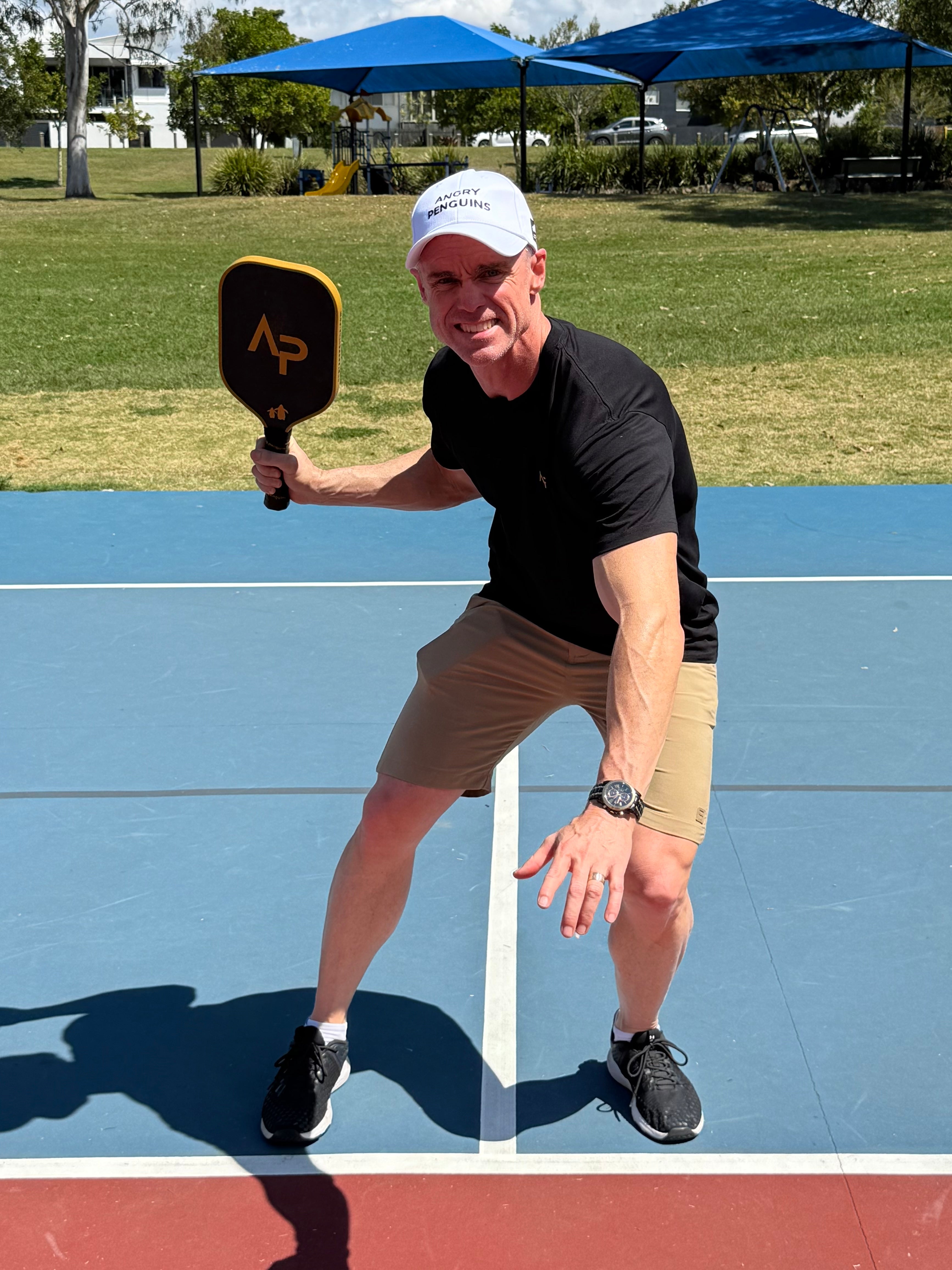 Flipper Gold Pickleball Paddle | Angry Penguins | 16MM 3K Carbon - Lifestyle